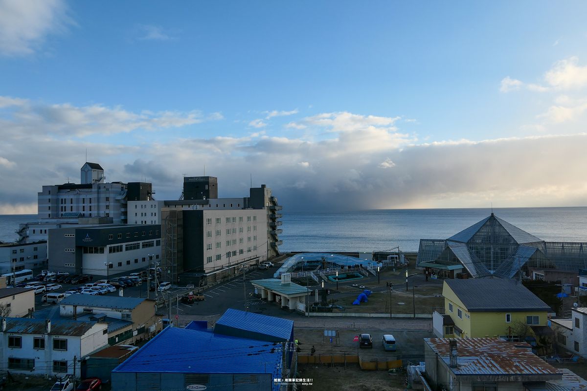 住宿。函館★函館湯之川溫泉 海與燈 新鮮豐盛海鮮吃到飽 在露天溫泉享受海景之美 - 第21張圖