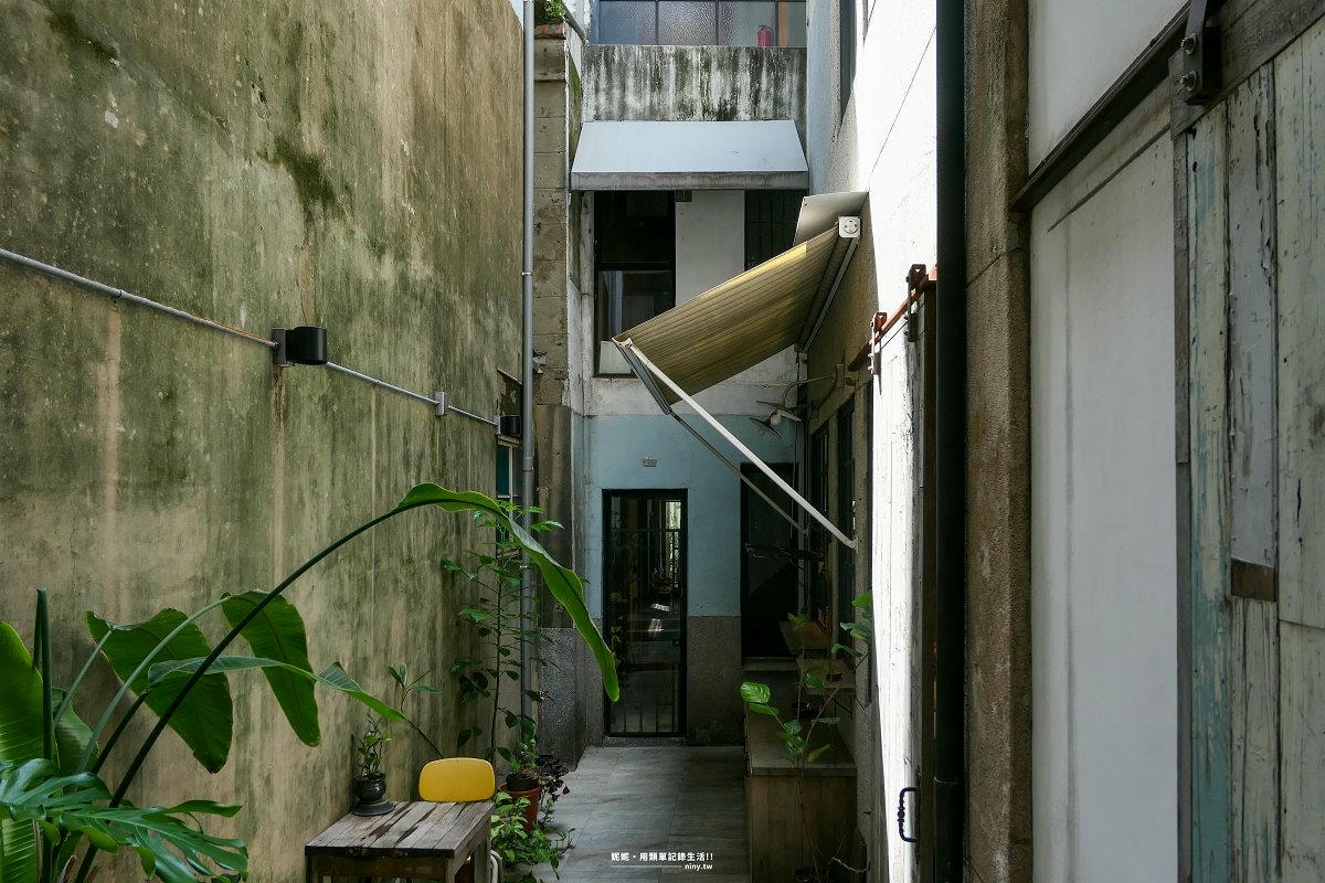 住宿。台南★老屋改建成質感民宿 來了 就住一晚 感受老屋慢活美學 - 第16張圖