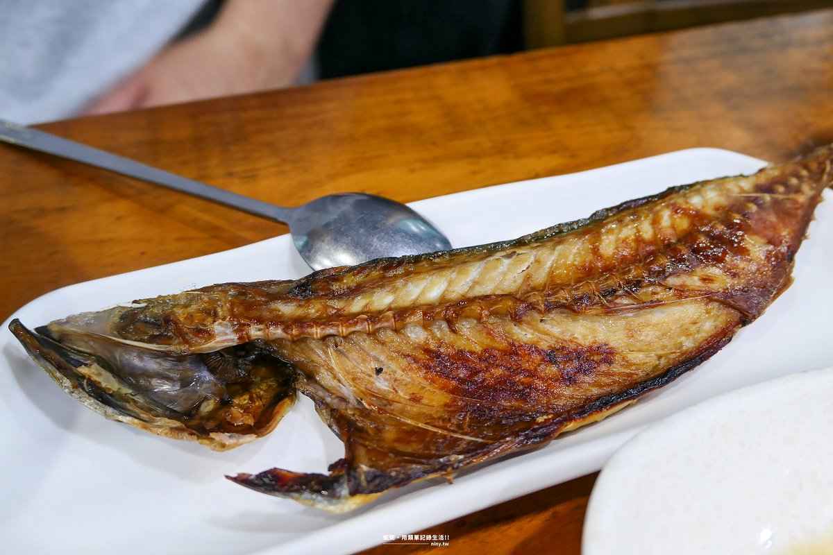 食記。濟州★明珍鮑魚(명진전복) 濟州島人氣鮑魚專門店 香煎奶油鮑魚令人想念 - 第9張圖