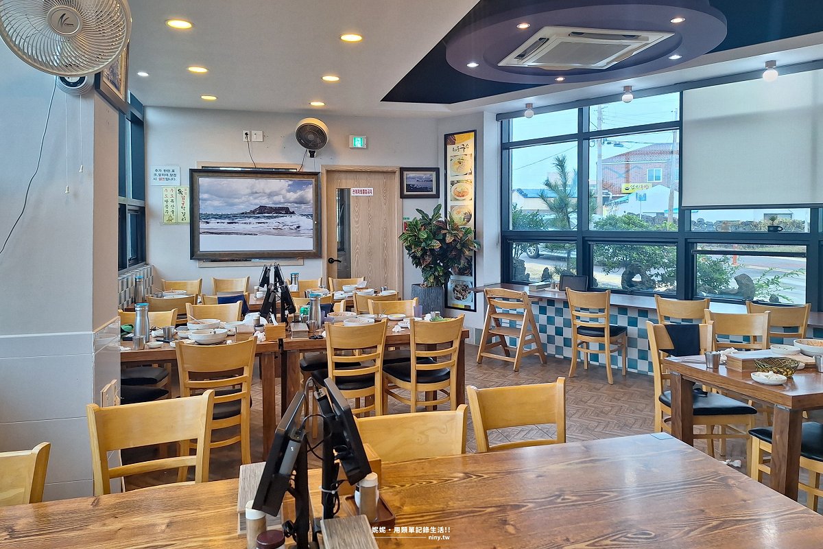 食記。濟州★我們麵館우리들국수 簡單美味的濟州在地美食 - 第3張圖 食記。濟州★我們麵館우리들국수 簡單美味的濟州在地美食