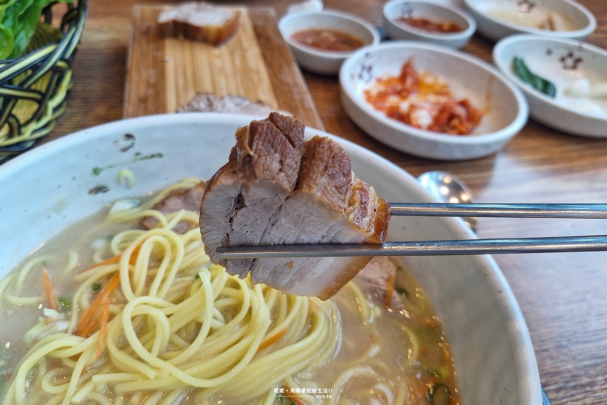 食記。濟州★我們麵館우리들국수 簡單美味的濟州在地美食 - 第9張圖 食記。濟州★我們麵館우리들국수 簡單美味的濟州在地美食