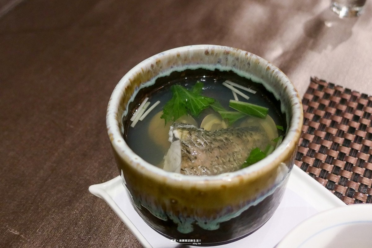 住宿。宜蘭★羅東最高地標!村却國際溫泉酒店一泊二食 雙湯池房間、EAST 23懷石料理與星空酒吧的奢華享受 - 第34張圖 住宿。宜蘭★羅東最高地標!村却國際溫泉酒店一泊二食 雙湯池房間、EAST 23懷石料理與星空酒吧的奢華享受