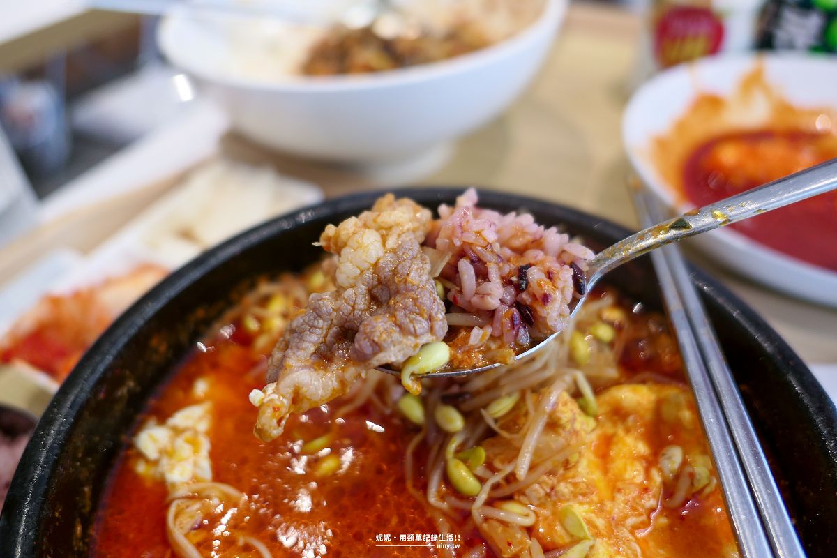 食記。台北★七號韓食CHi HAO西湖 內湖平價韓式料理推薦 提供拌飯、鍋物等多樣選擇 - 第17張圖 食記。台北★七號韓食CHi HAO西湖 內湖平價韓式料理推薦 提供拌飯、鍋物等多樣選擇