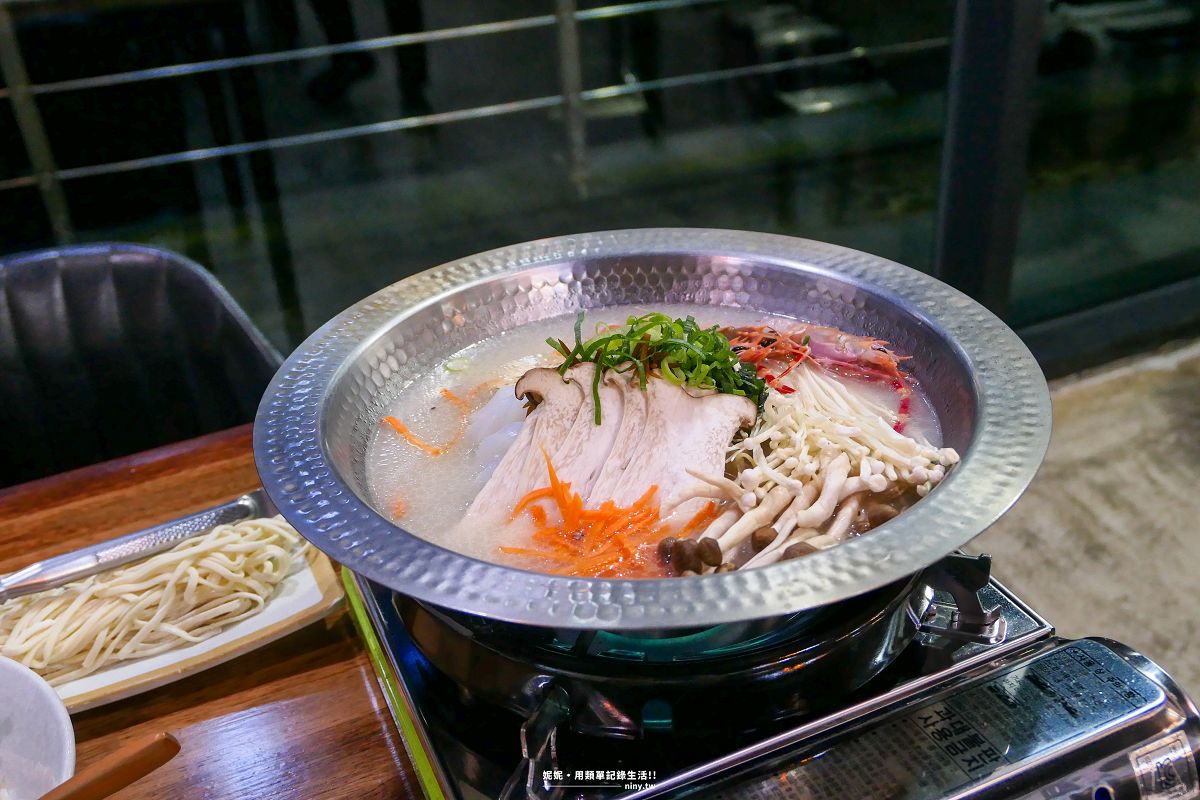 食記。濟州★바타타식탁 Batata Kitchen 多樣的濟州島特產紅蝦料理